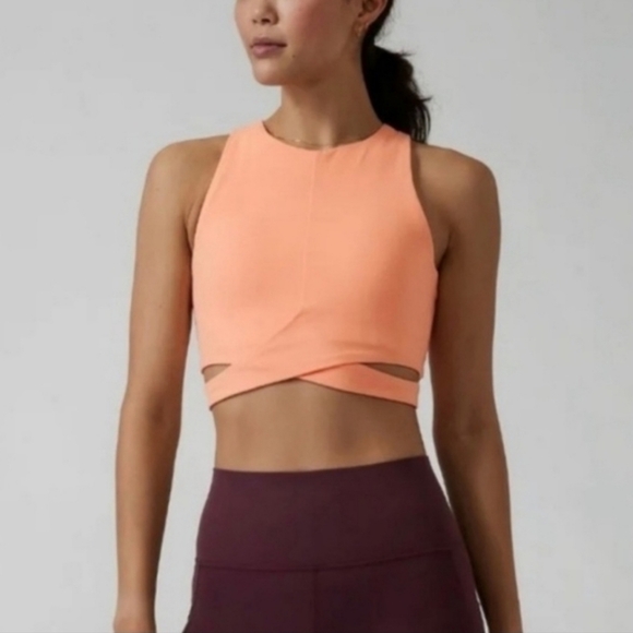 Athleta Other - Athleta Conscious Cut Out Crop D-DD/ Bright Peach